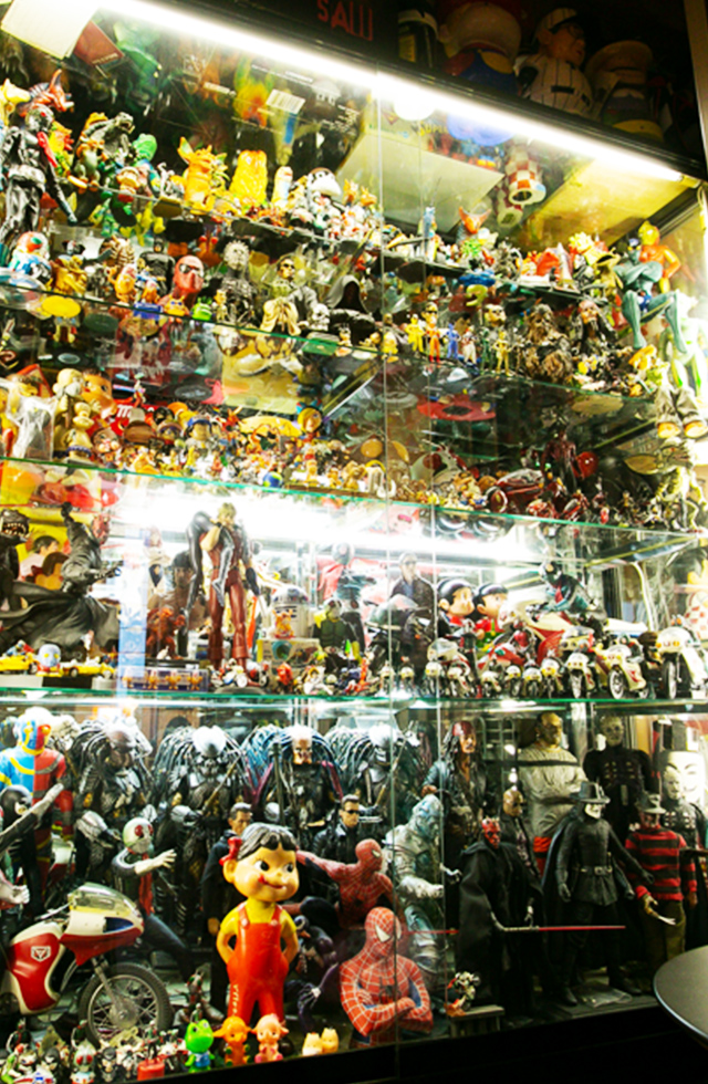 GALLERY